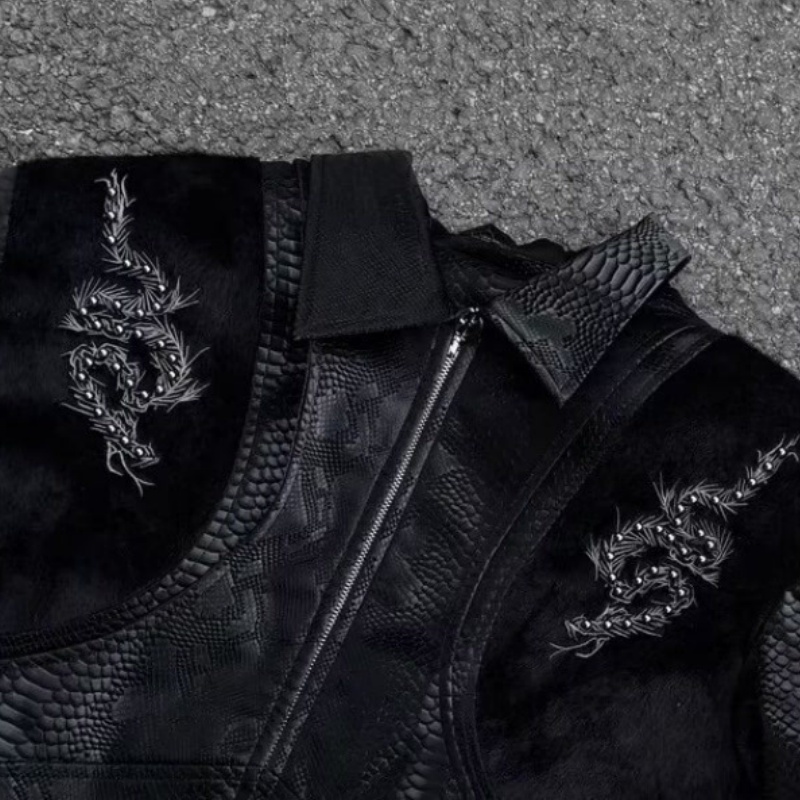 Giacca Nera da Uomo con Stampa - Streetwear Zipper recensione e prezzo