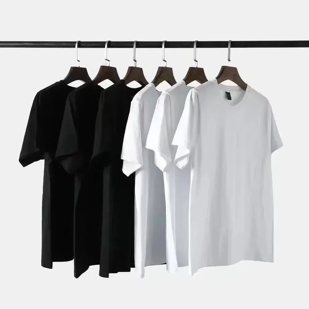 T-shirt da uomo GIVENCHY 2026  - Streetwear Brand Graphic Designer recensione e prezzo