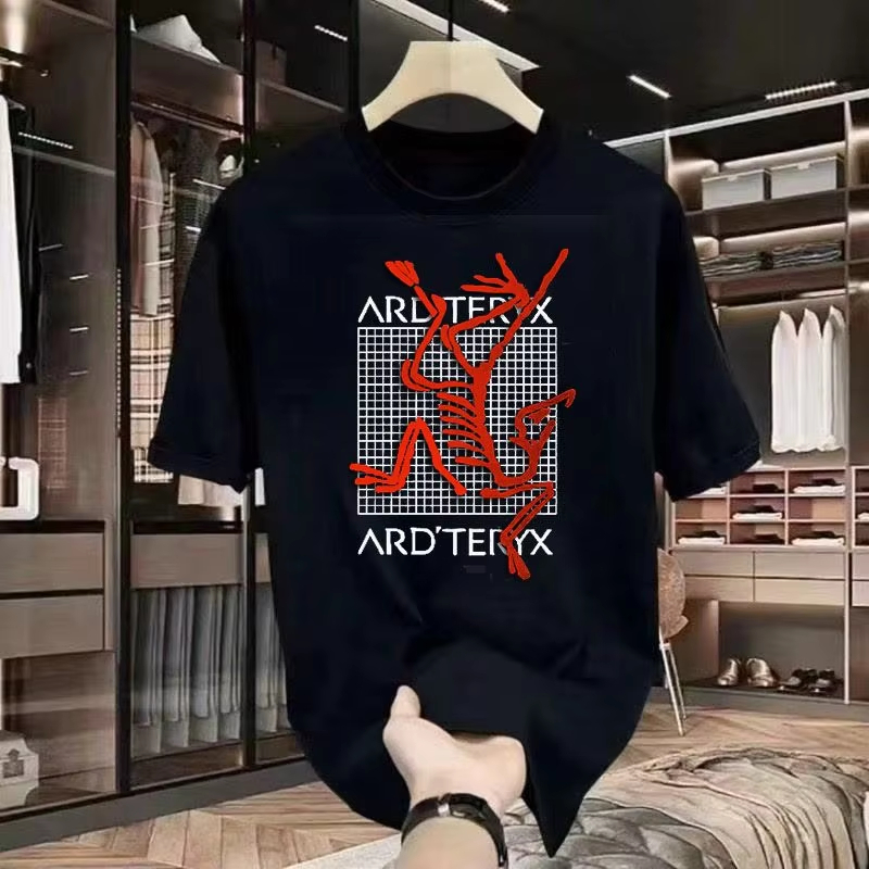 T-shirt in cotone con grafica  - Streetwear Brand Graphic Designer recensione e prezzo