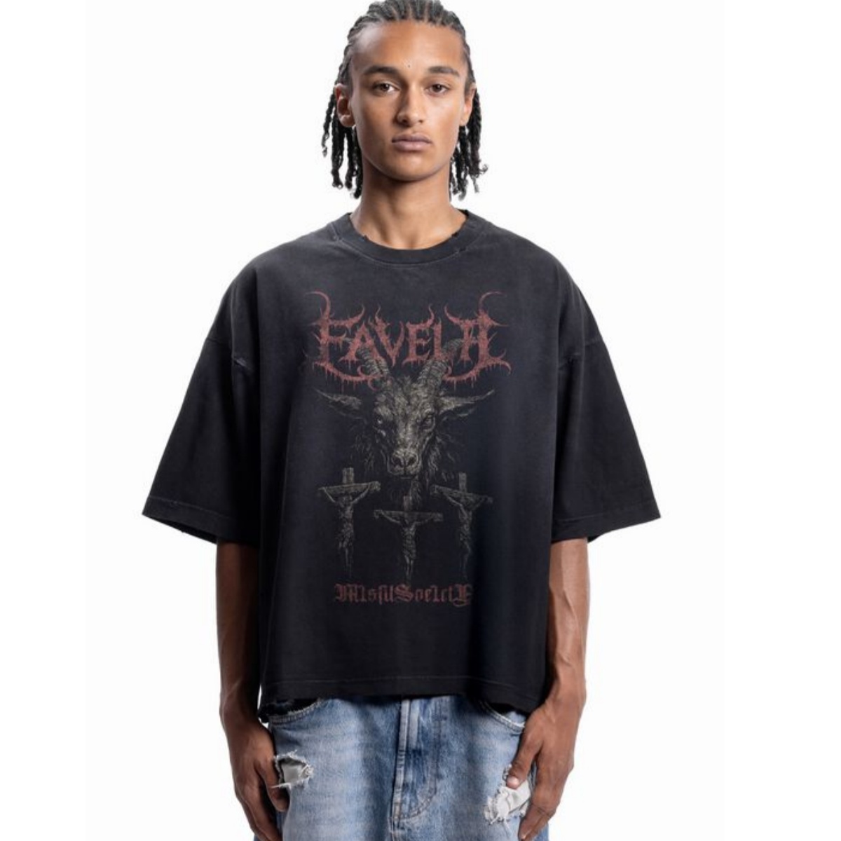 T-Shirt con Grafica in Metallo - Streetwear Brand Heart recensione e prezzo